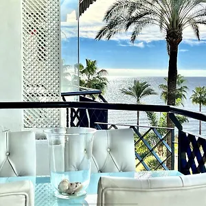 Mi Capricho Beachfront- 3-7 With Sea Views Apartamento